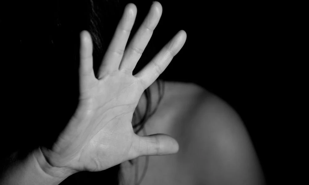 Θεσσαλονίκη: Ομόφωνα αθώος 40χρονος Αφγανός κατηγορούμενος για βιασμό 18χρονης